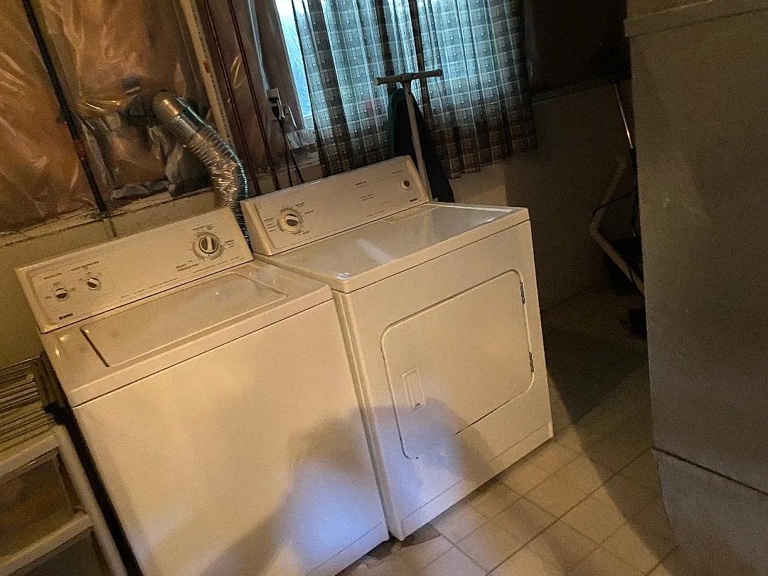 3 bed, 1500 sqft, $2,500 — Photo 4