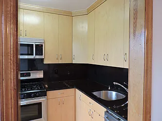 Rented by Brown Harris Stevens