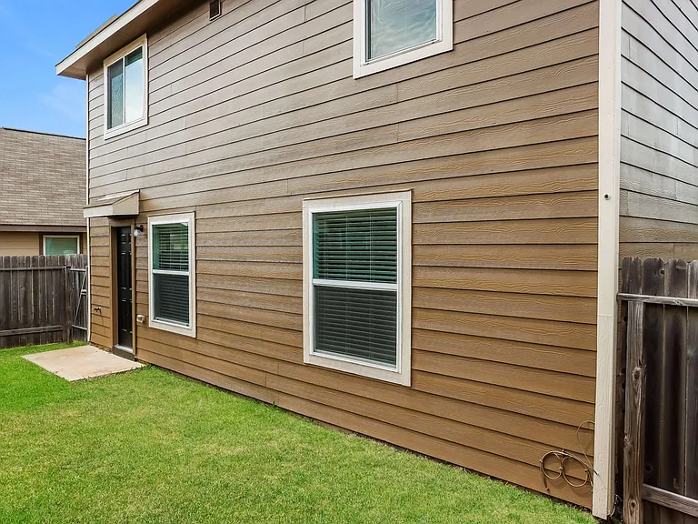 24235 Paresi Ct — Photo 5
