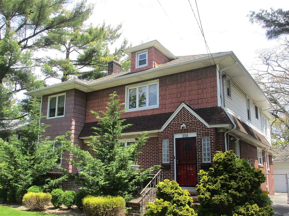 1st image of 258 Washington Ave #1