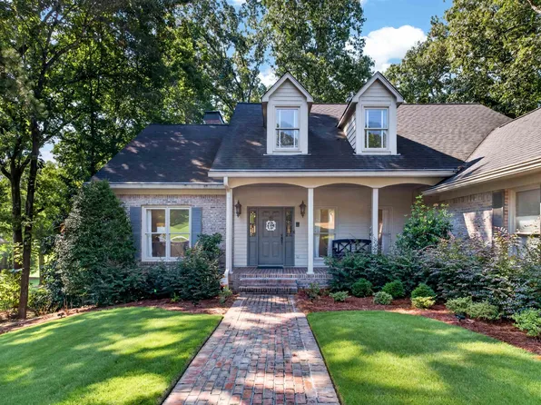 2916 Berkeley Dr, Birmingham, AL 35242