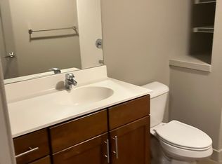 1191 North Ave #1195SH7, Burlington, VT 05408