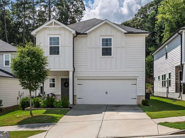 299 Wells Cir, Canton, GA 30114