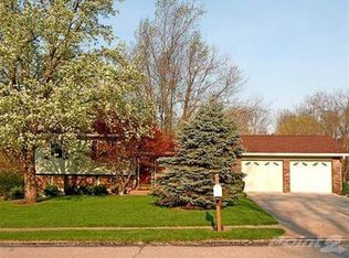 745 Robin Ln, Villa Hills, KY