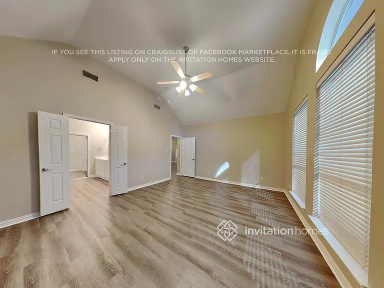 2206 Kingsley Dr — Photo 14