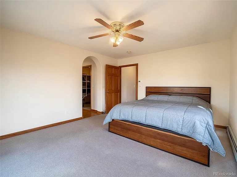 244 Mesa Ct — Photo 19