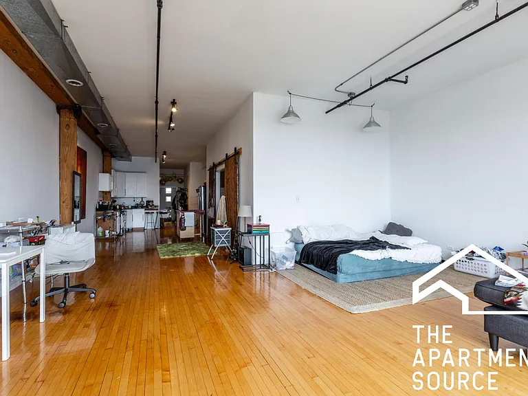 2416 W North Ave #E — Photo 5