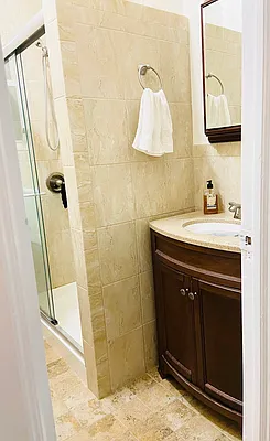 Rented by Bell Realty | media 31