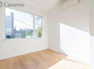 18 1st Pl #3AM, Brooklyn, NY 11231