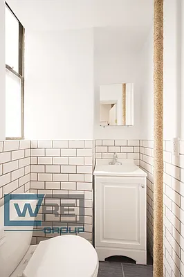 Rented by WRE Group | media 25