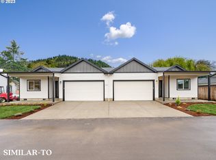 2455 Roll Tide Ct, Lebanon, OR 97355