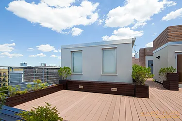Sold by aptsandlofts.com