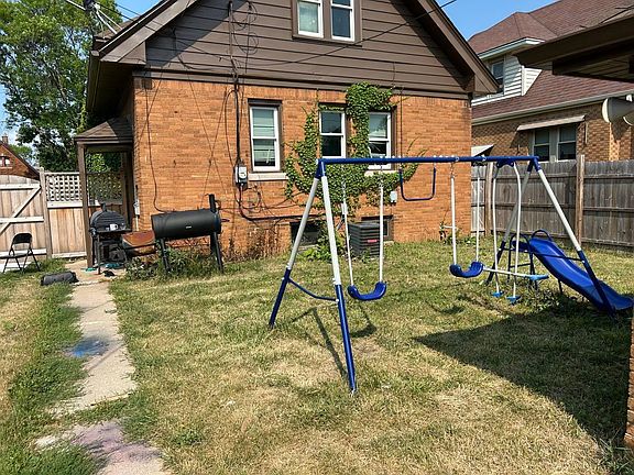 2nd image of 4186 N 15th STREET