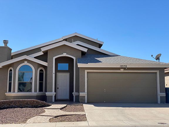 2nd image of 12576 Paseo Lindo Dr