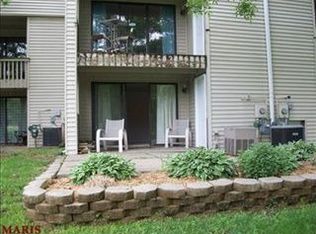 1031 Fairways Dr, Lake Saint Louis, MO
