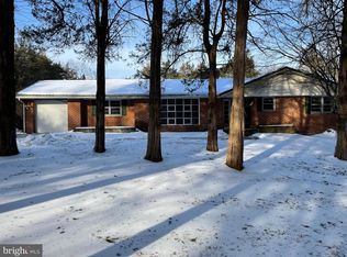 60 Ridge Rd, Gettysburg, PA 17325