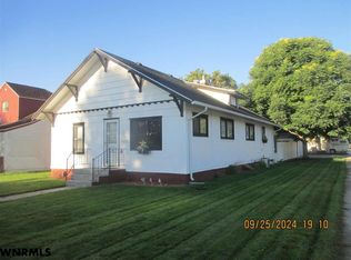 1355 6th St, Gering, NE 69341