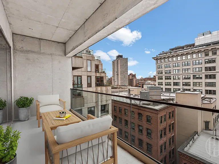 98 Front St #Penthouse 2H — Photo 10