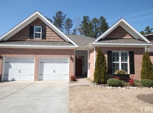 252 Hales Wood Rd, Chapel Hill, NC 27517