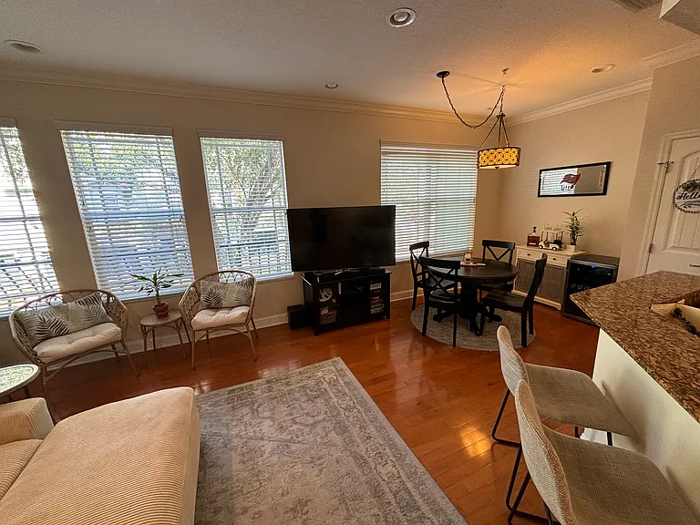 206 Rock Garden Pl — Photo 7