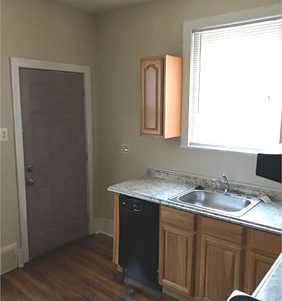 4th image of 6647 Vandike St