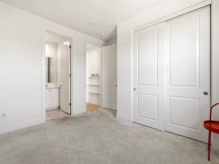 19212 Blackthorn Dr — Photo 41