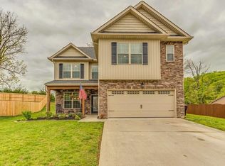 1355 Yarnell Station Blvd, Knoxville, TN 37932