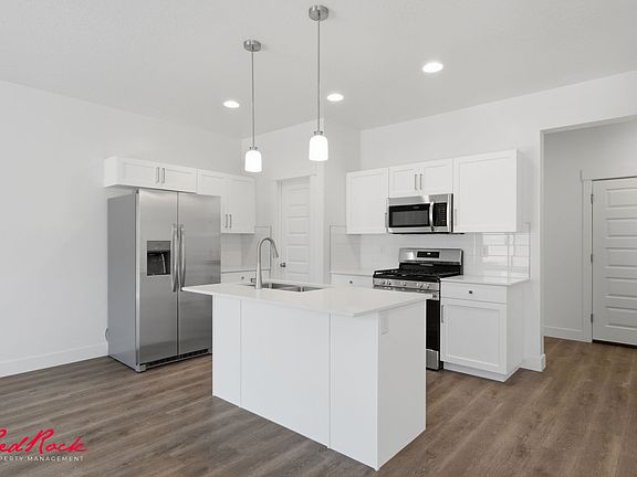 2nd image of 2341 E Siegel Ln