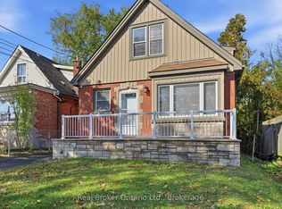 178 E 15th St, Hamilton, ON L9A4G2
