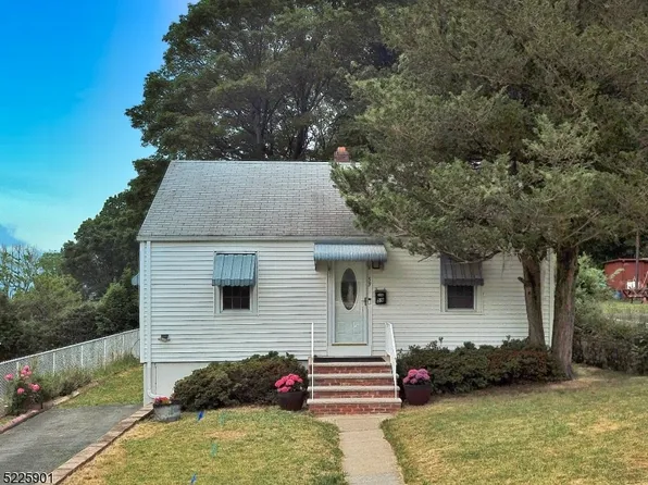 59 Audrey Pl, Dover Town, NJ 07801