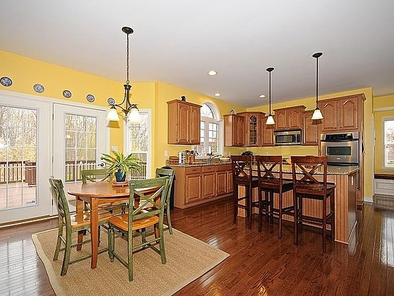 5th image of 11320 Abercairn Ct