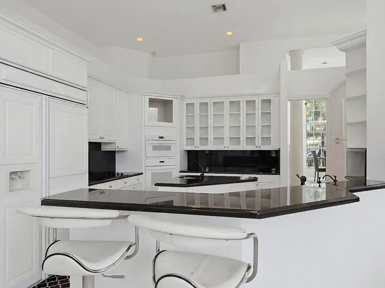 1716 NW 124th Way — Photo 55