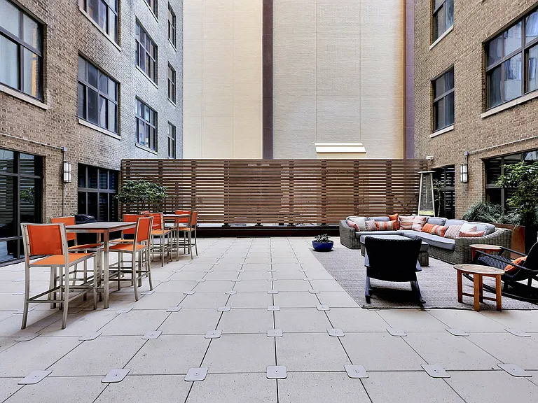 The Residences at Barnett — Photo 16