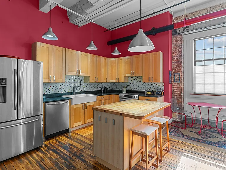 532 Kinsley Ave #110 — Photo 18