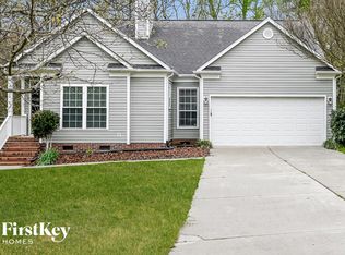 8622 Sam Dee Rd, Charlotte, NC 28215