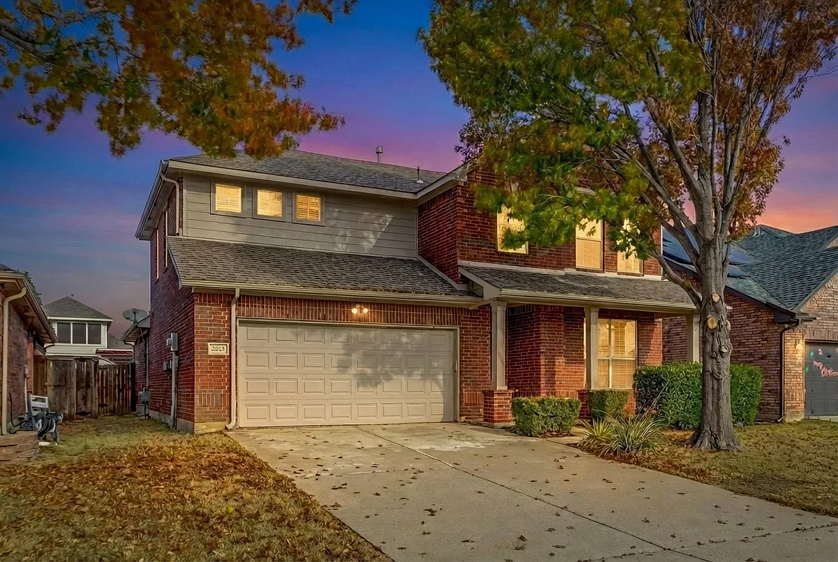 Building Photo - 2429 Clear Field Dr