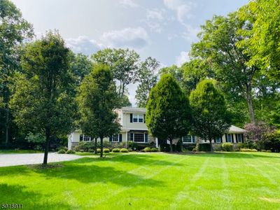 604 Navaho Trail Dr, Franklin Lakes, NJ, 07417