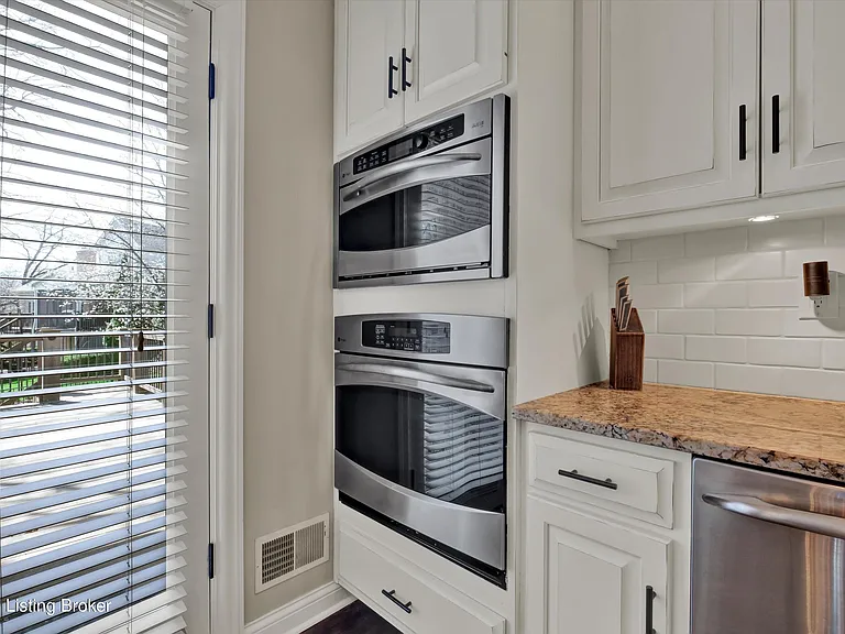 2603 Locust Hill Pl — Photo 20