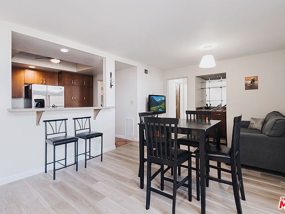5th image of 8180 Manitoba St APT 354