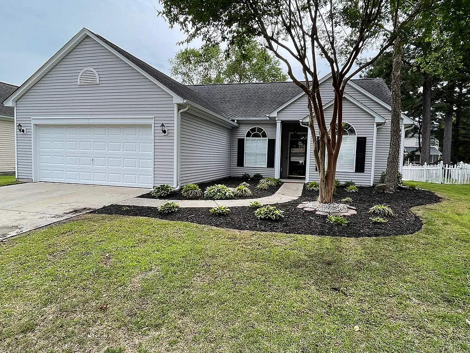 502 Larkspur Ct