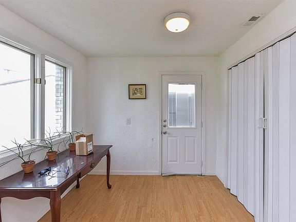 3rd image of 4337 County Road 617