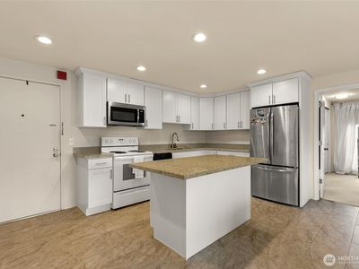 11008 NE 68th Street #721, Kirkland, WA, 98033