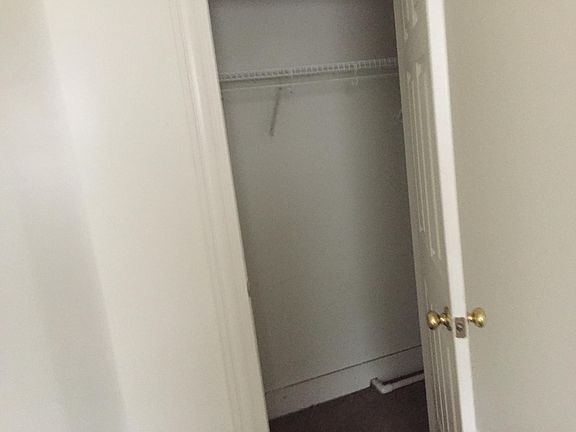 4th image of 731 W Marshall St APT C