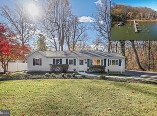 595 Pinewood Dr, Annapolis, MD 21401