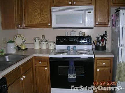 2nd image of 1713 N River Creek Lndg