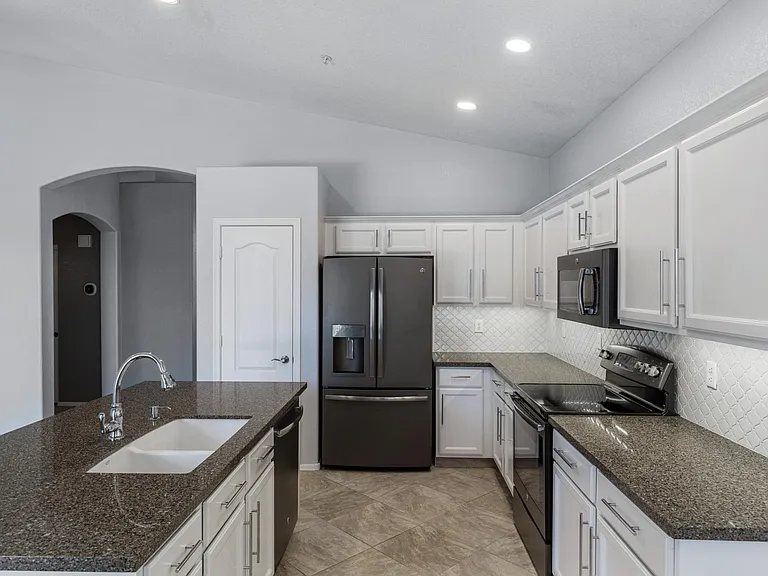 9627 E Sheena Dr — Photo 20