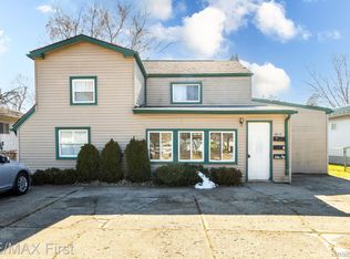 19102 Colorado St, Roseville, MI