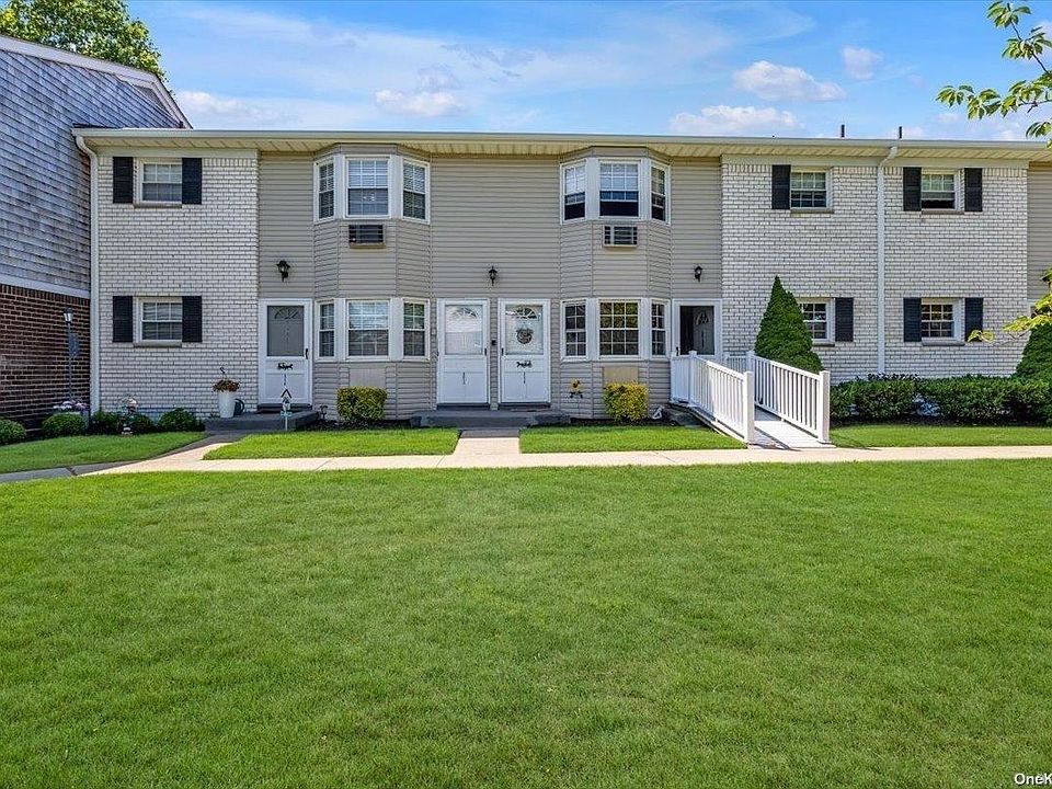 1st image of 3217 Wilshire Lane #3217
