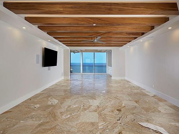 4th image of 4000 Royal Marco Way Unit 822