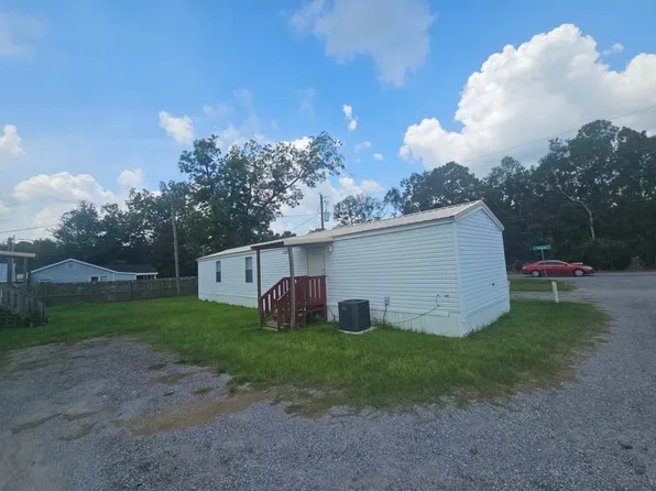 Pace Park, 4716 Chumuckla Hwy #3903, Milton, FL 32571